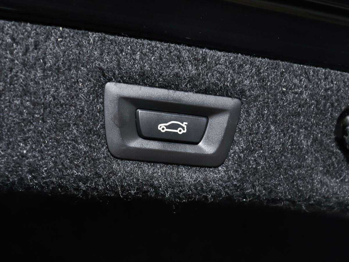 Б/У БМВ 5 серии 2017 года. Фото: #17