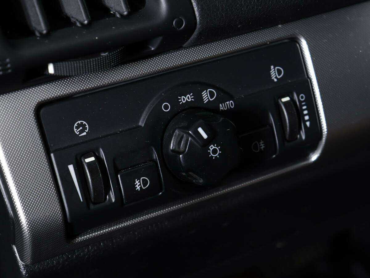 Б/У Лэнд Ровер Фрилендер 2012 года. Фото: #17