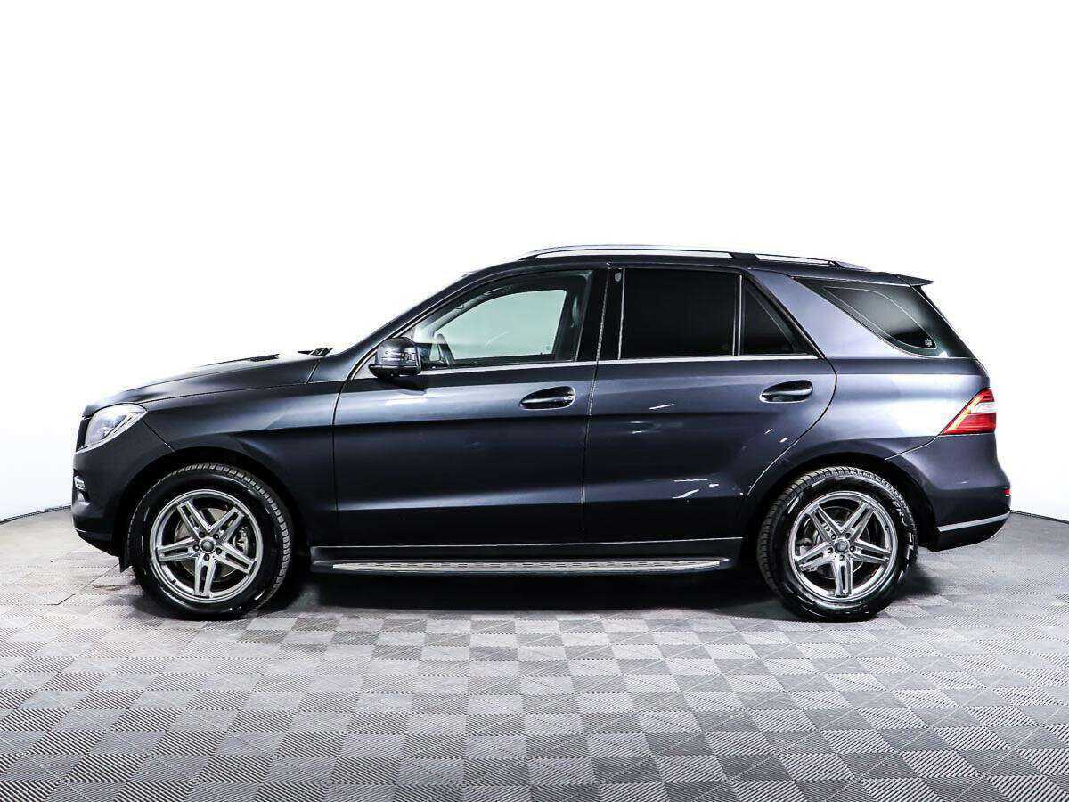 Б/У Мерседес-Бенц М-Класс 2013 года. Фото: #7