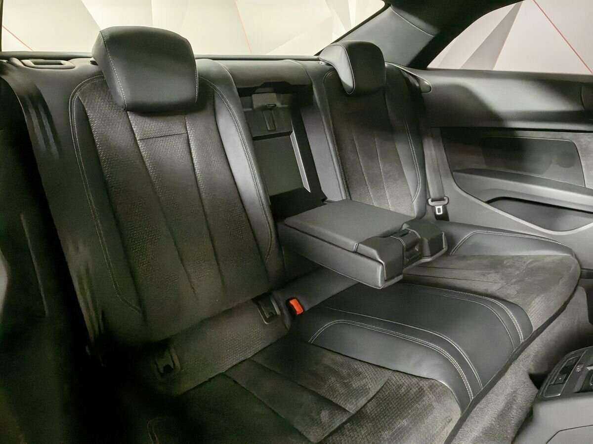 Б/У Ауди А5 2017 года. Фото: #11