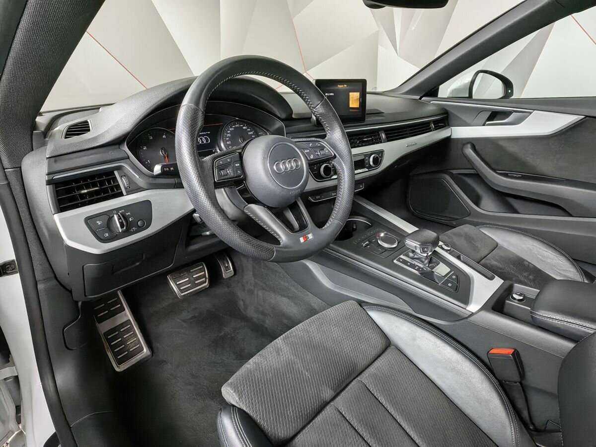 Б/У Ауди А5 2017 года. Фото: #12