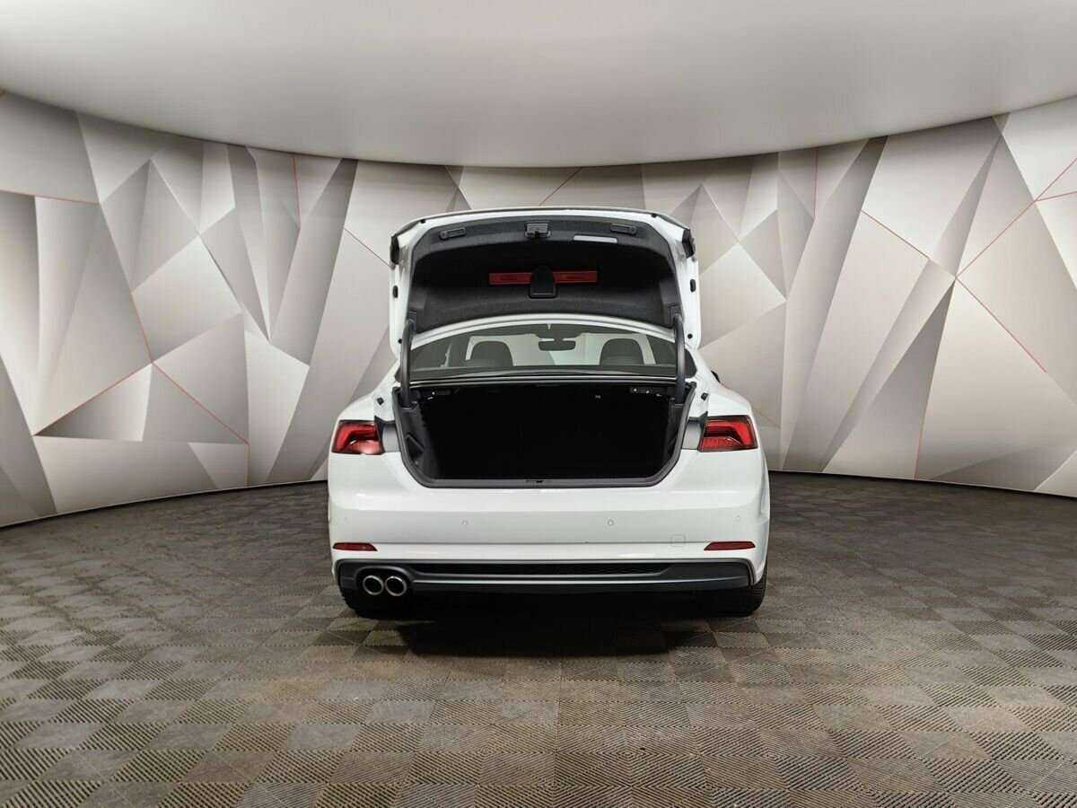 Б/У Ауди А5 2017 года. Фото: #17