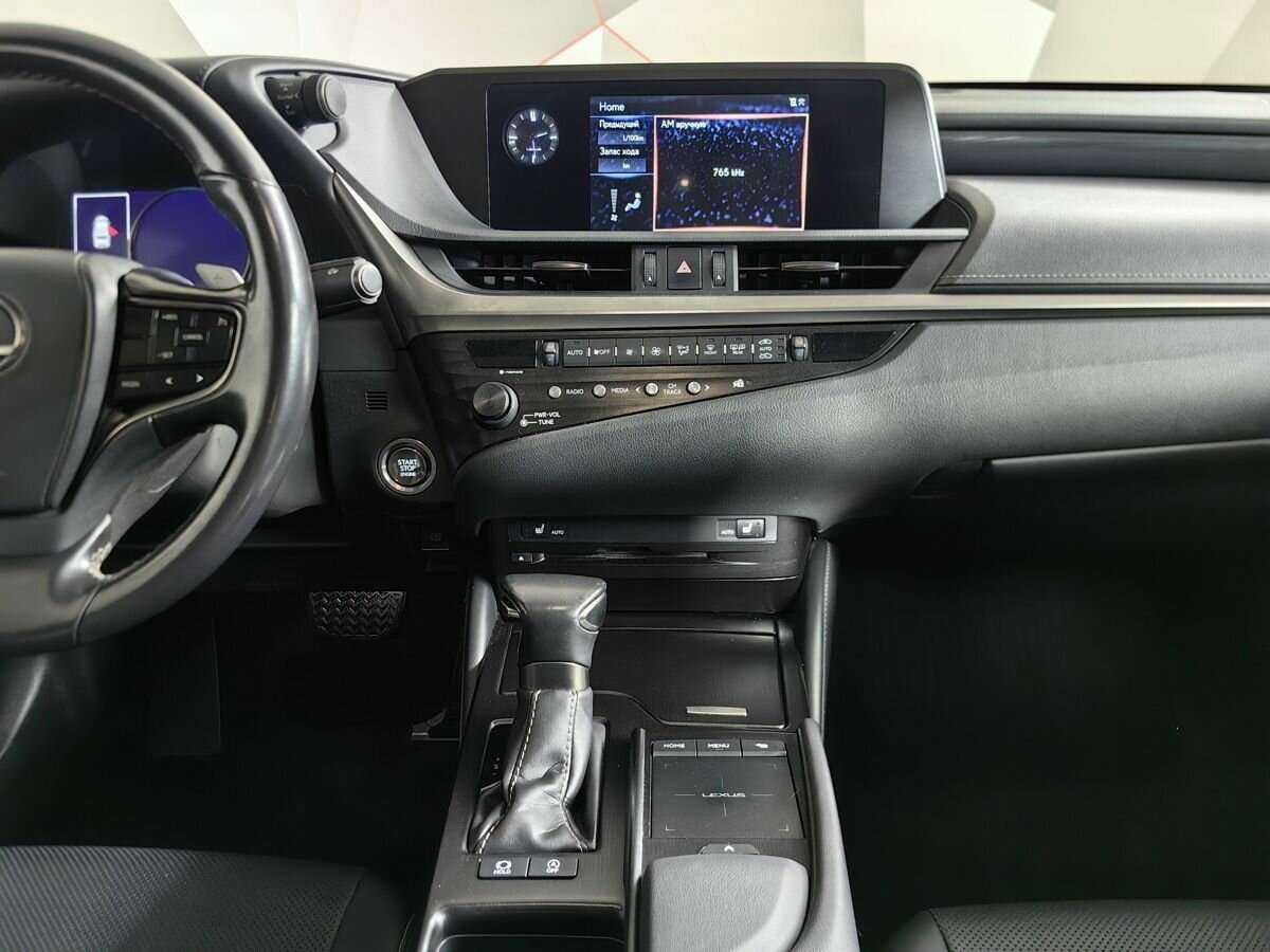 Б/У Лексус ЕС 2019 года. Фото: #10