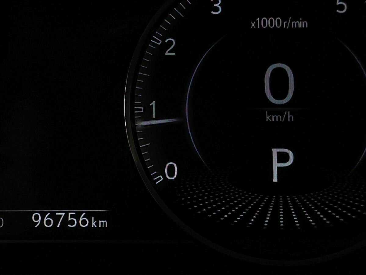 Б/У Лексус ЕС 2019 года. Фото: #16