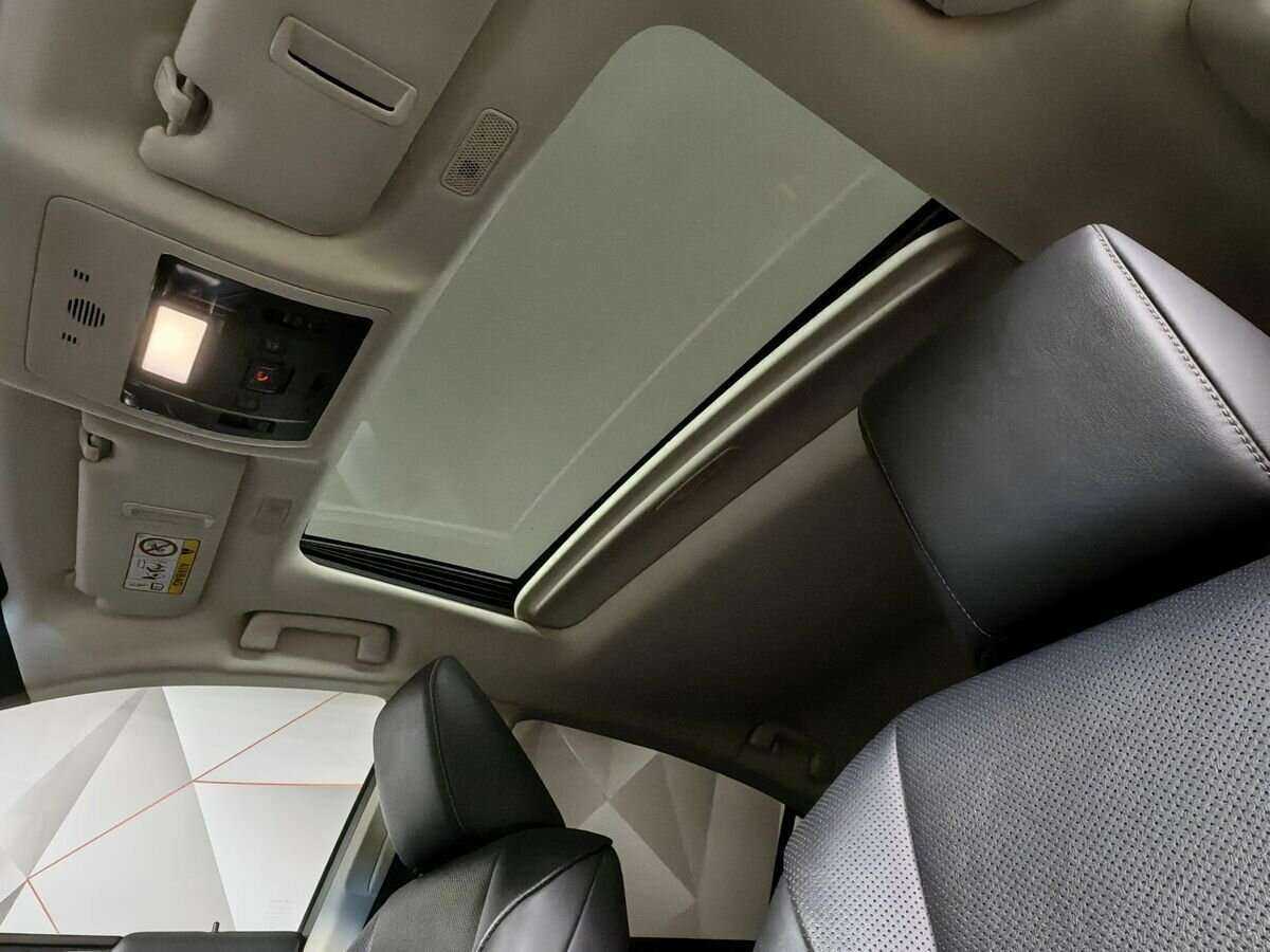 Б/У Лексус ЕС 2019 года. Фото: #17