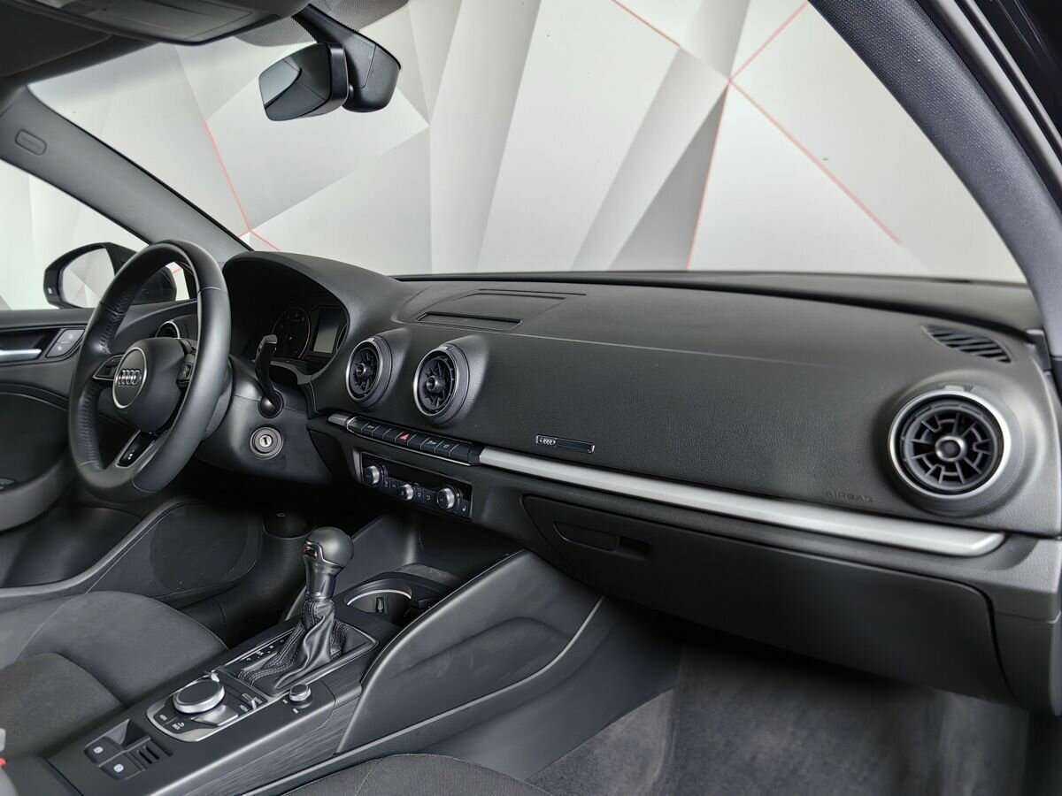 Б/У Ауди А3 2020 года. Фото: #7