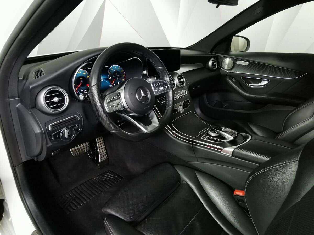 Б/У Мерседес-Бенц Ц-Класс 2019 года. Фото: #13