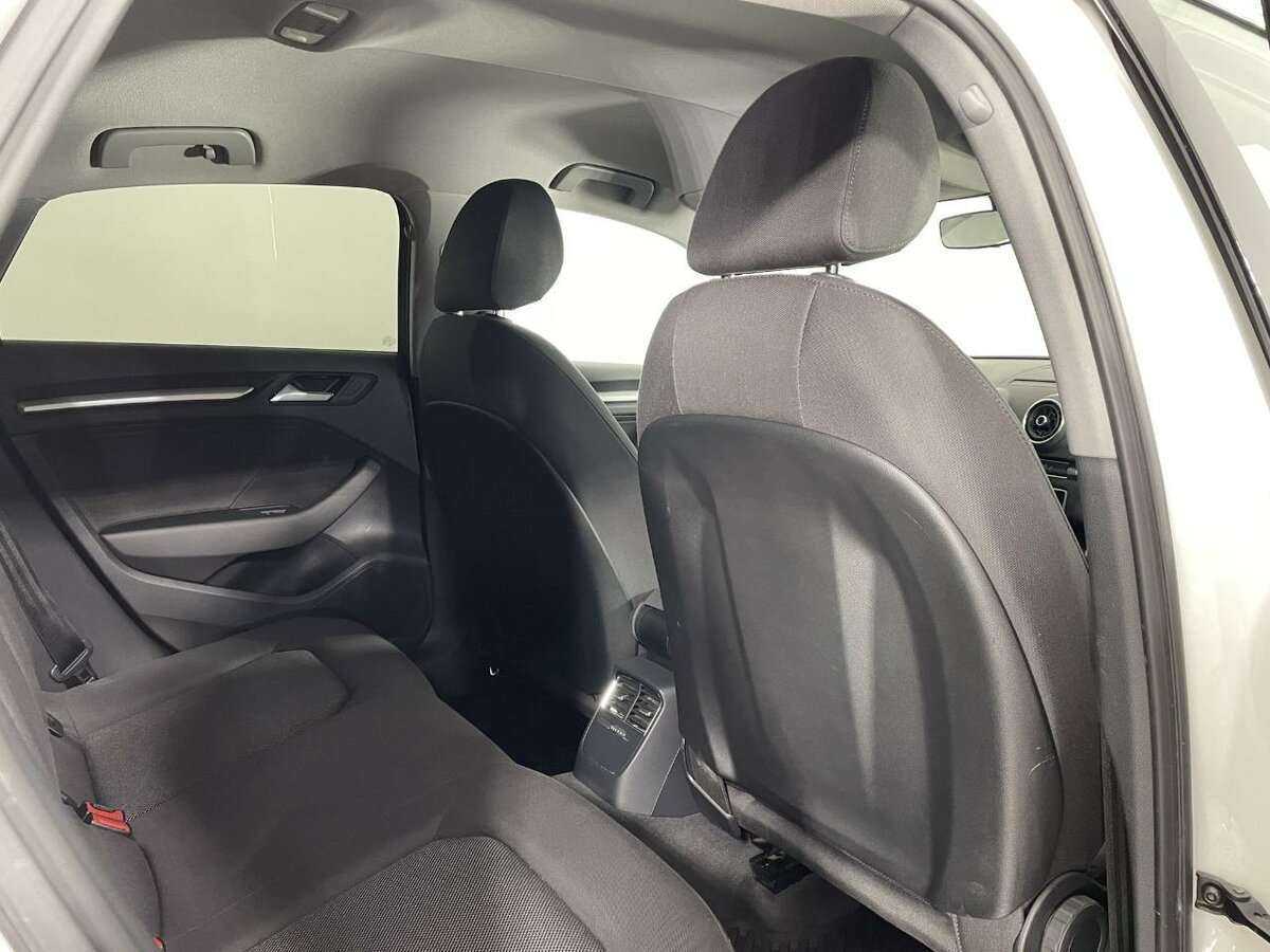 Б/У Ауди А3 2018 года. Фото: #15