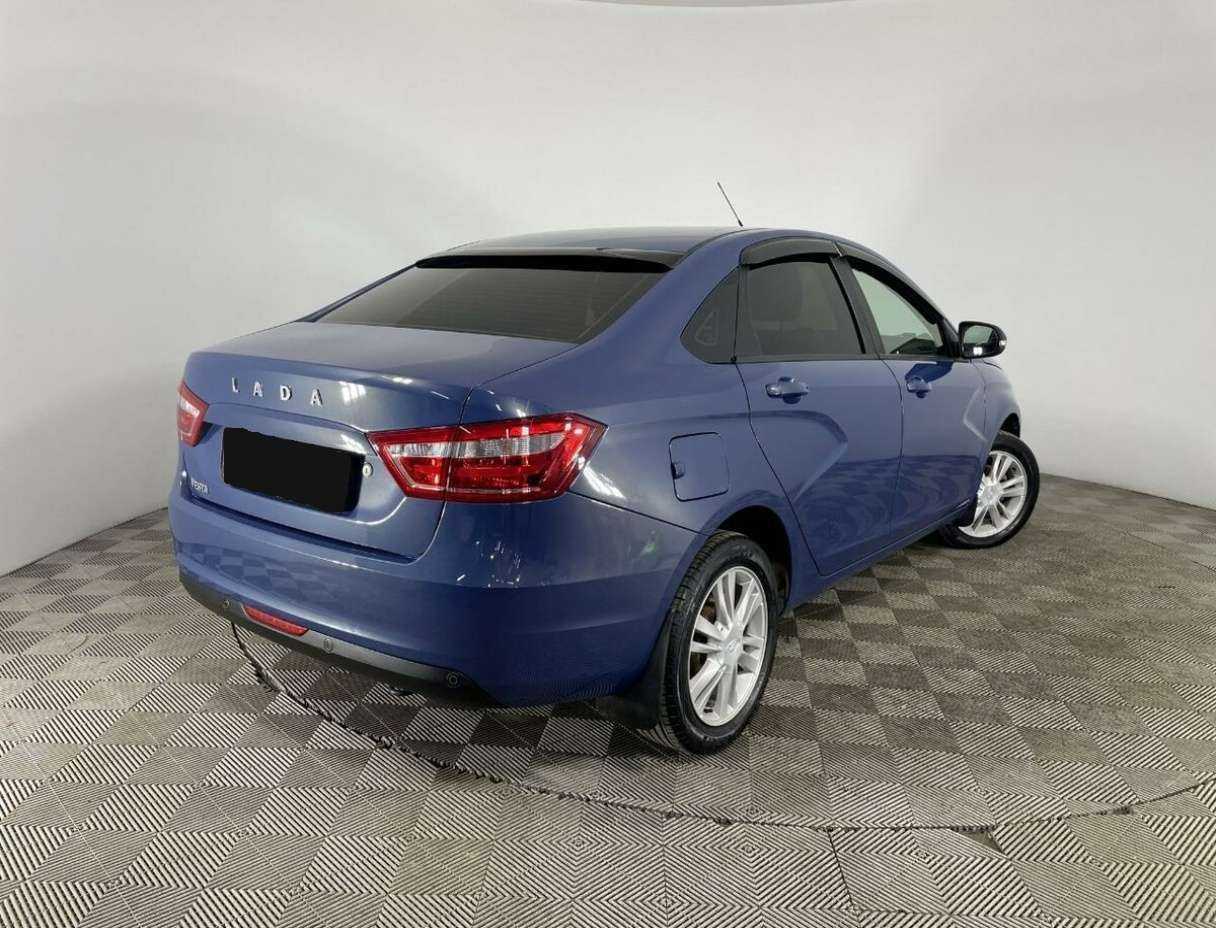 Б/У Лада (ВАЗ) Веста 2017 года. Фото: #5