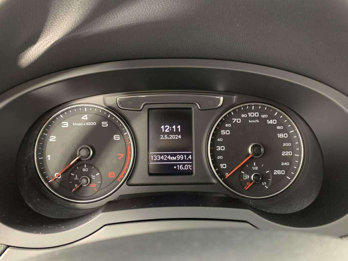 Б/У Ауди К3 2015 года. Фото: #10