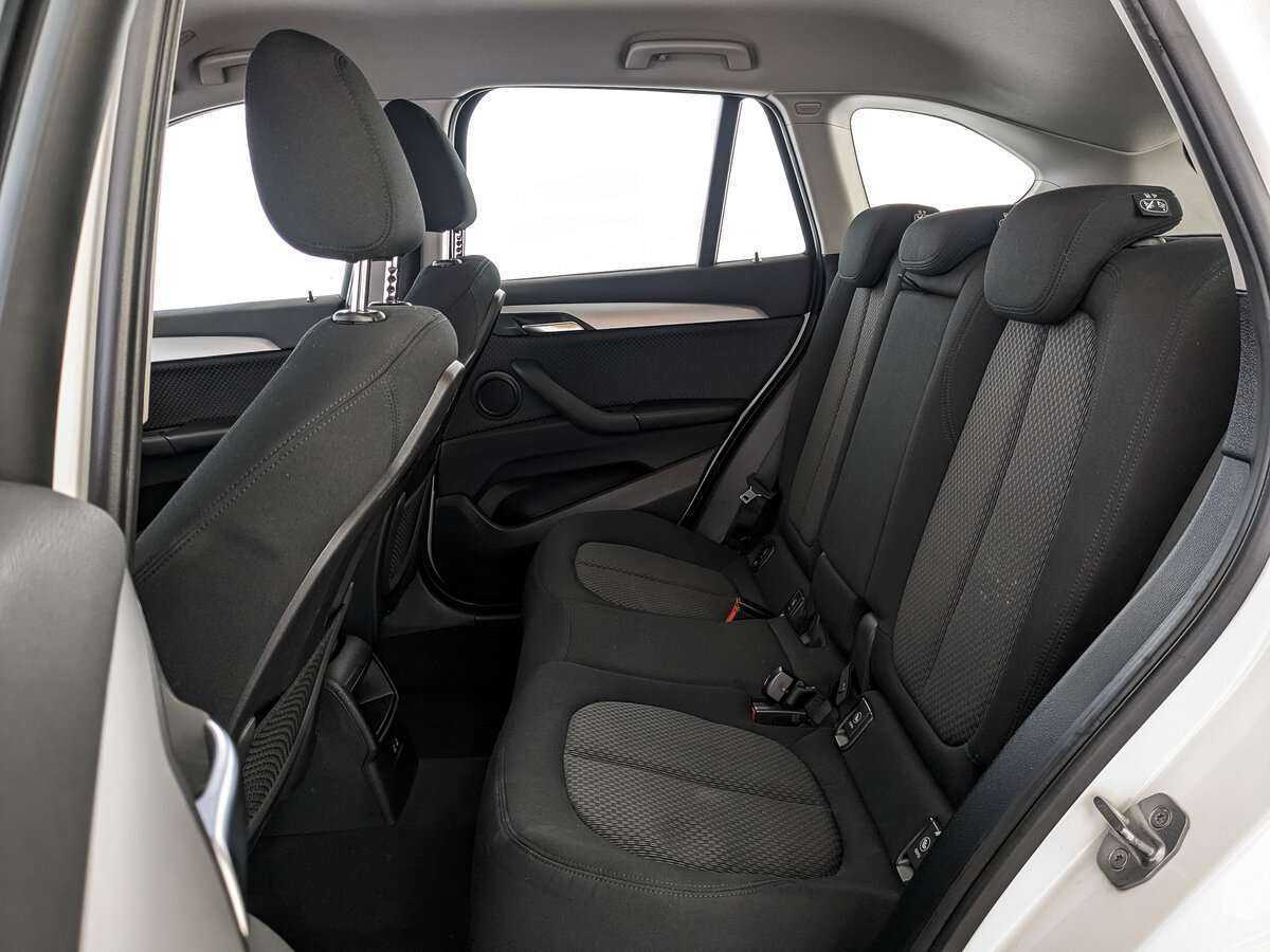 Б/У БМВ Икс1 2019 года. Фото: #13