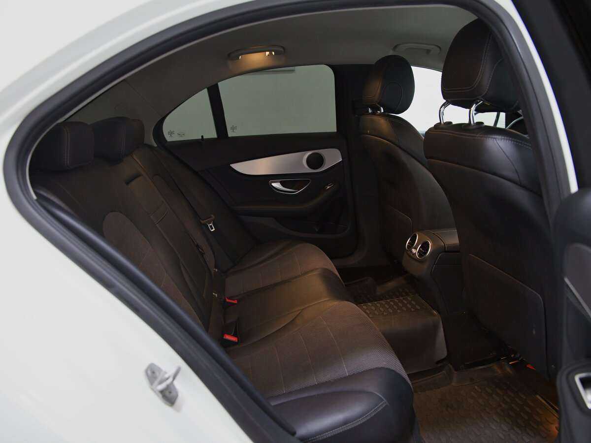 Б/У Мерседес-Бенц Ц-Класс 2014 года. Фото: #5