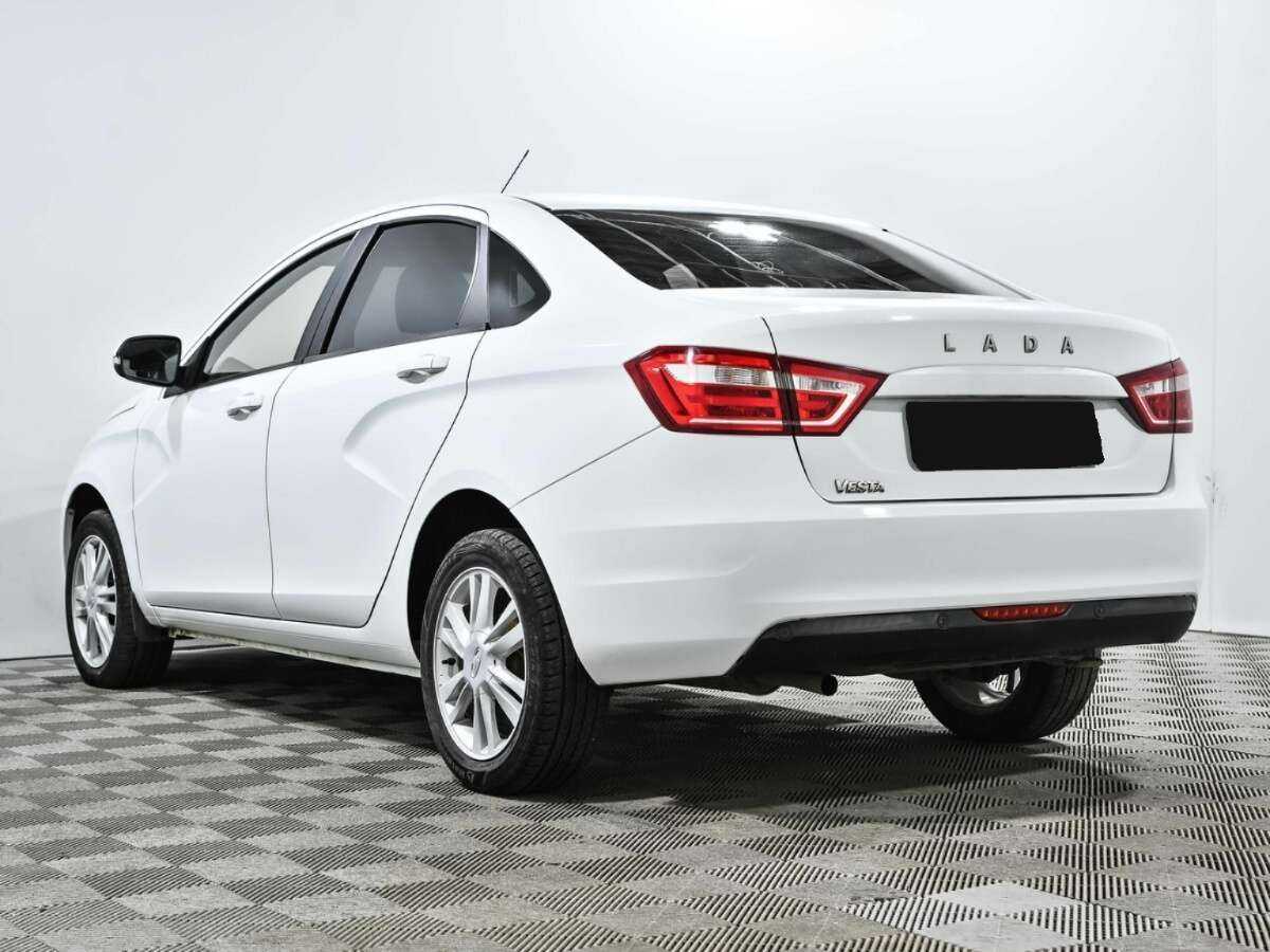 Б/У Лада (ВАЗ) Веста 2018 года. Фото: #5