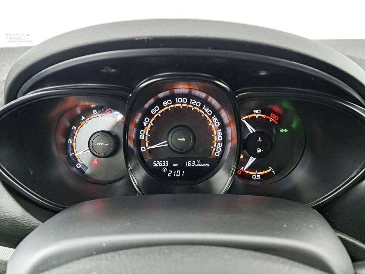 Б/У Лада (ВАЗ) Веста 2020 года. Фото: #10