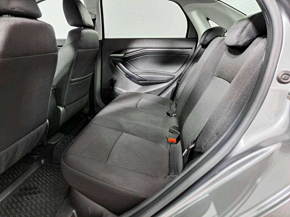 Б/У Лада (ВАЗ) Веста 2017 года. Фото: #9