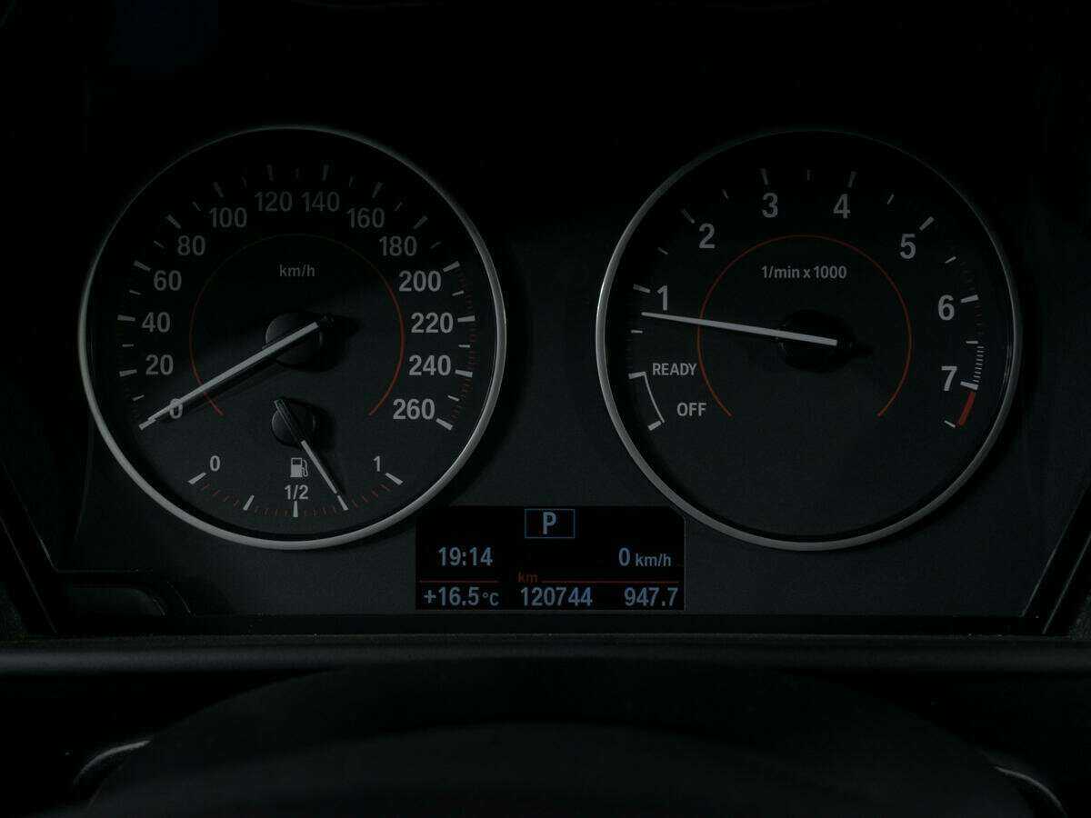 Б/У БМВ 1 серии 2014 года. Фото: #12