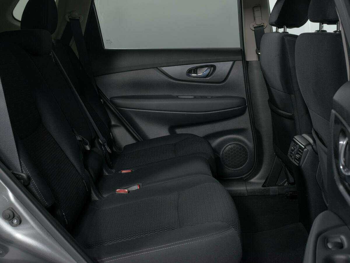 Б/У Ниссан Икс-Трейл 2022 года. Фото: #10