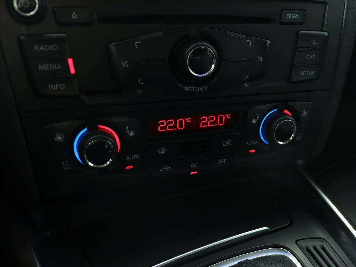 Б/У Ауди К5 2012 года. Фото: #17