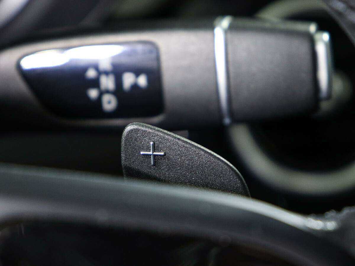 Б/У Мерседес-Бенц Ц-Класс 2019 года. Фото: #19