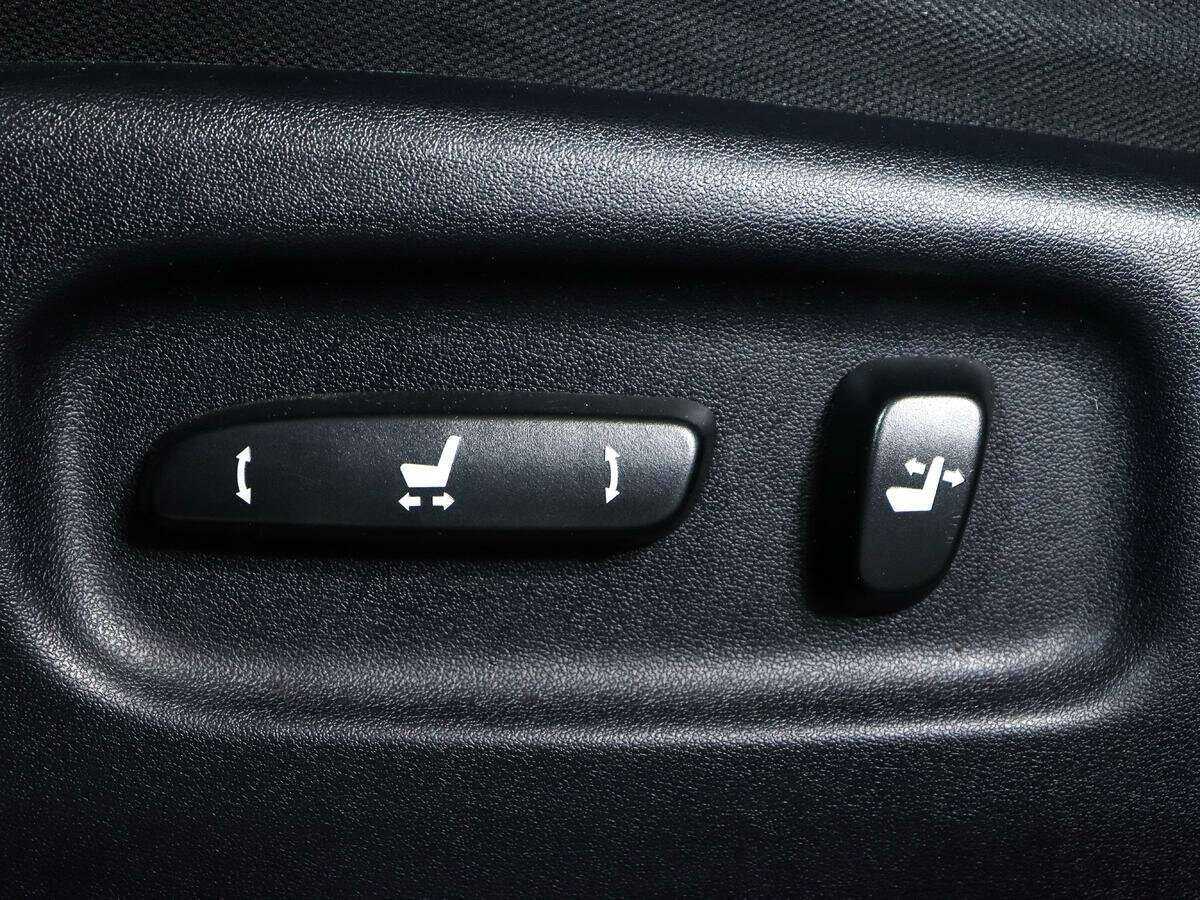 Б/У Лексус Р-Икс 2012 года. Фото: #15