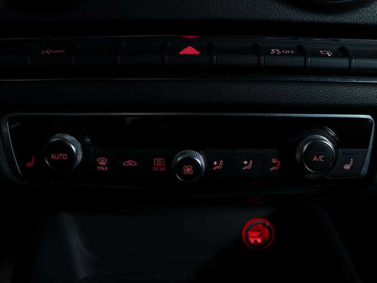 Б/У Ауди А3 2014 года. Фото: #14