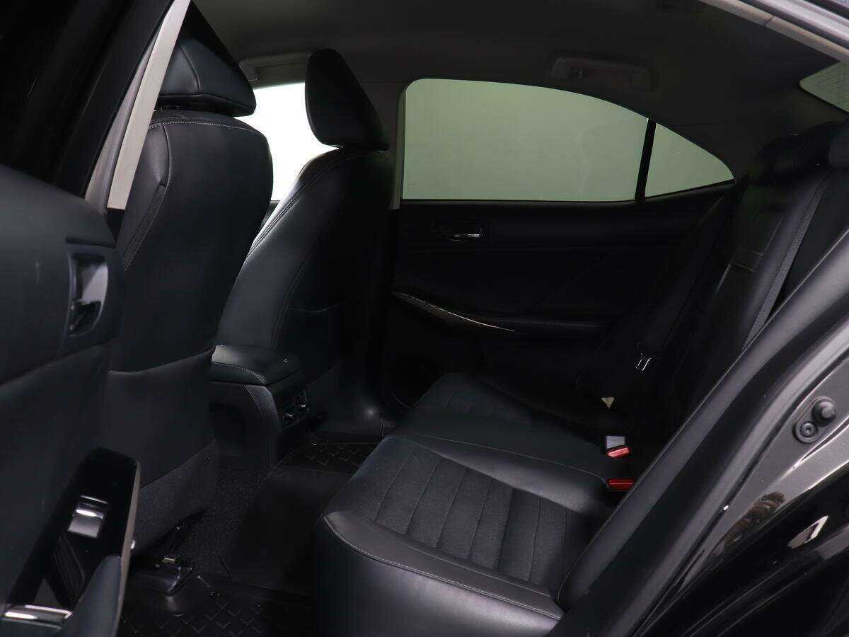 Б/У Лексус ИС 2015 года. Фото: #6