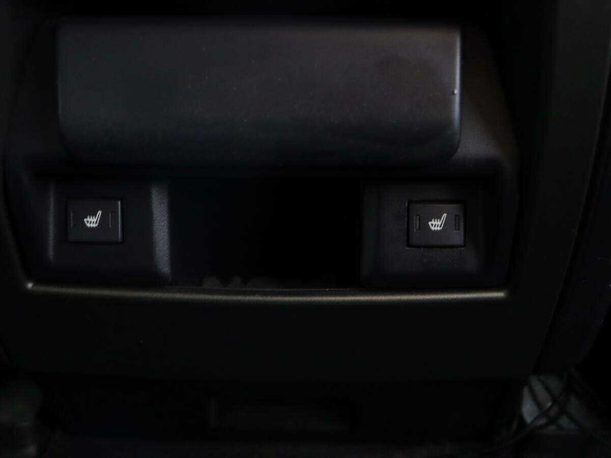 Б/У Лэнд Ровер Дискавери 2013 года. Фото: #14