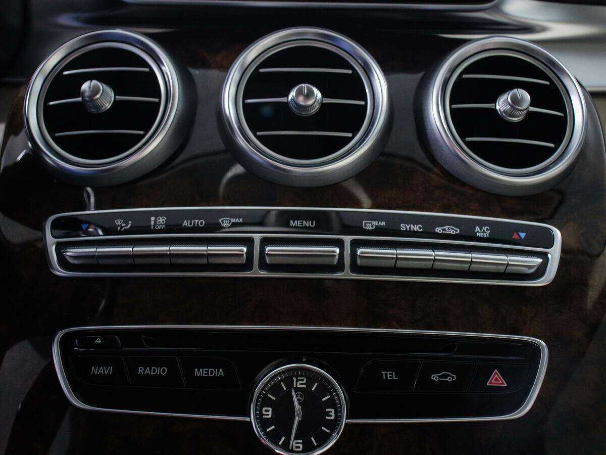 Б/У Мерседес-Бенц Ц-Класс 2014 года. Фото: #14