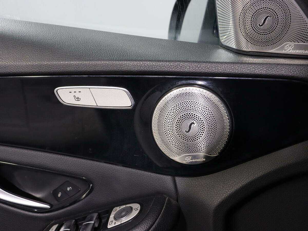 Б/У Мерседес-Бенц Ц-Класс 2018 года. Фото: #14