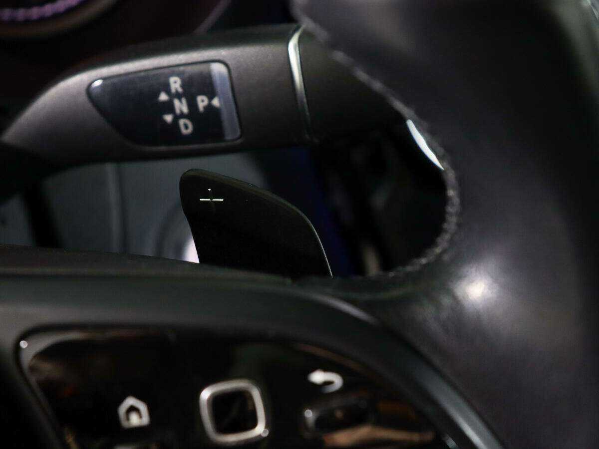 Б/У Мерседес-Бенц Ц-Класс 2018 года. Фото: #17