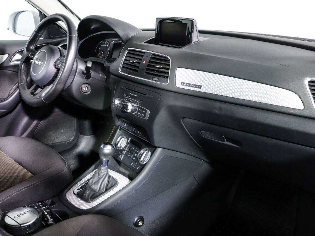 Б/У Ауди К3 2012 года. Фото: #6