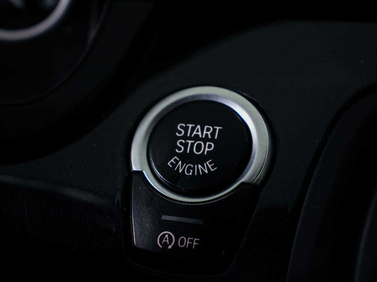 Б/У БМВ 5 серии 2013 года. Фото: #8