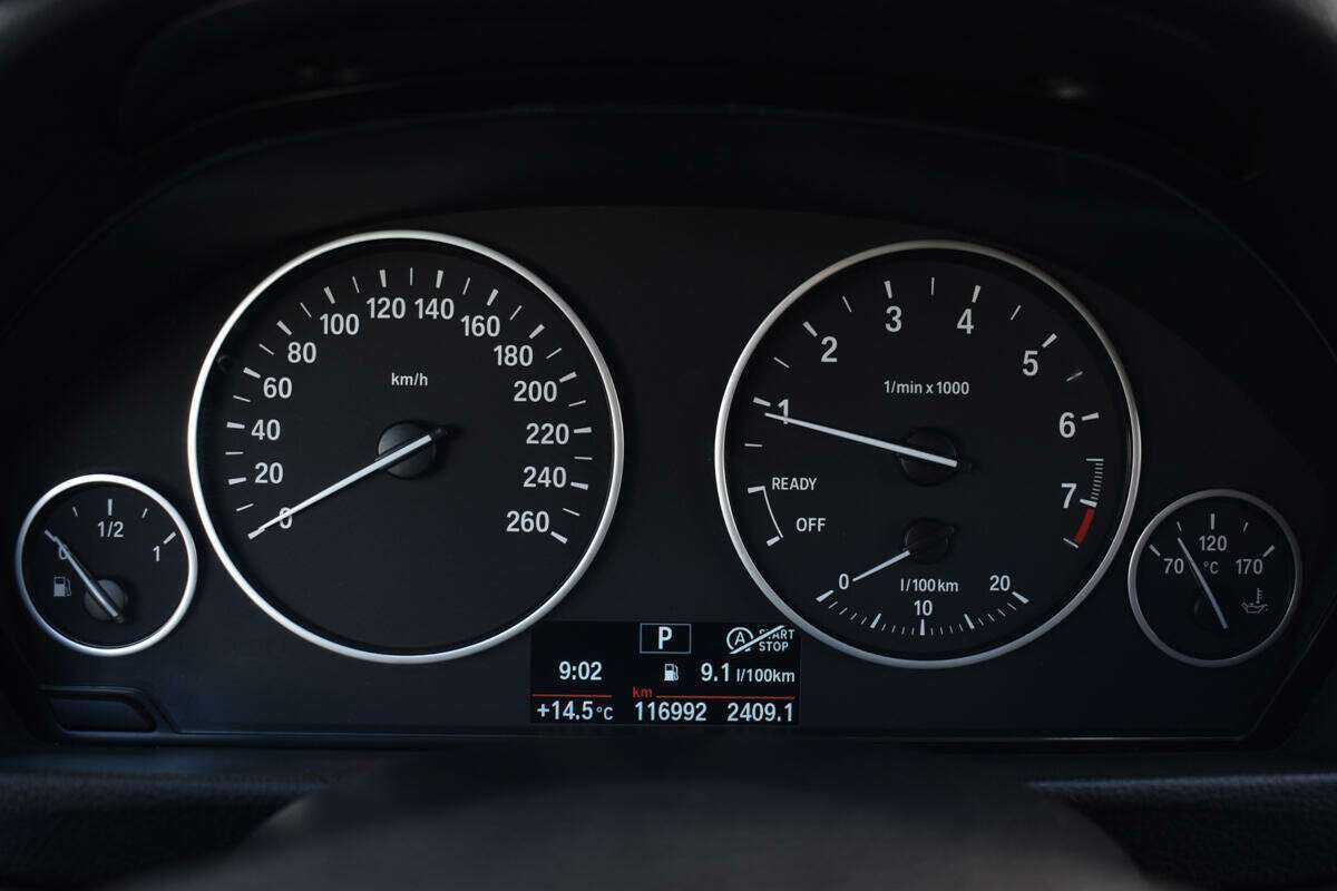 Б/У БМВ 3 серии 2018 года. Фото: #7