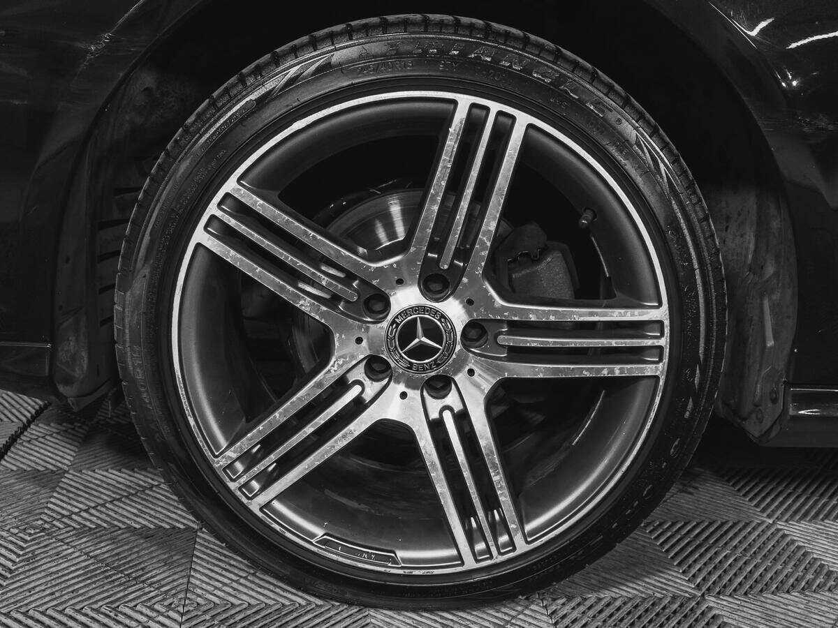 Б/У Мерседес-Бенц Е-Класс 2012 года. Фото: #15