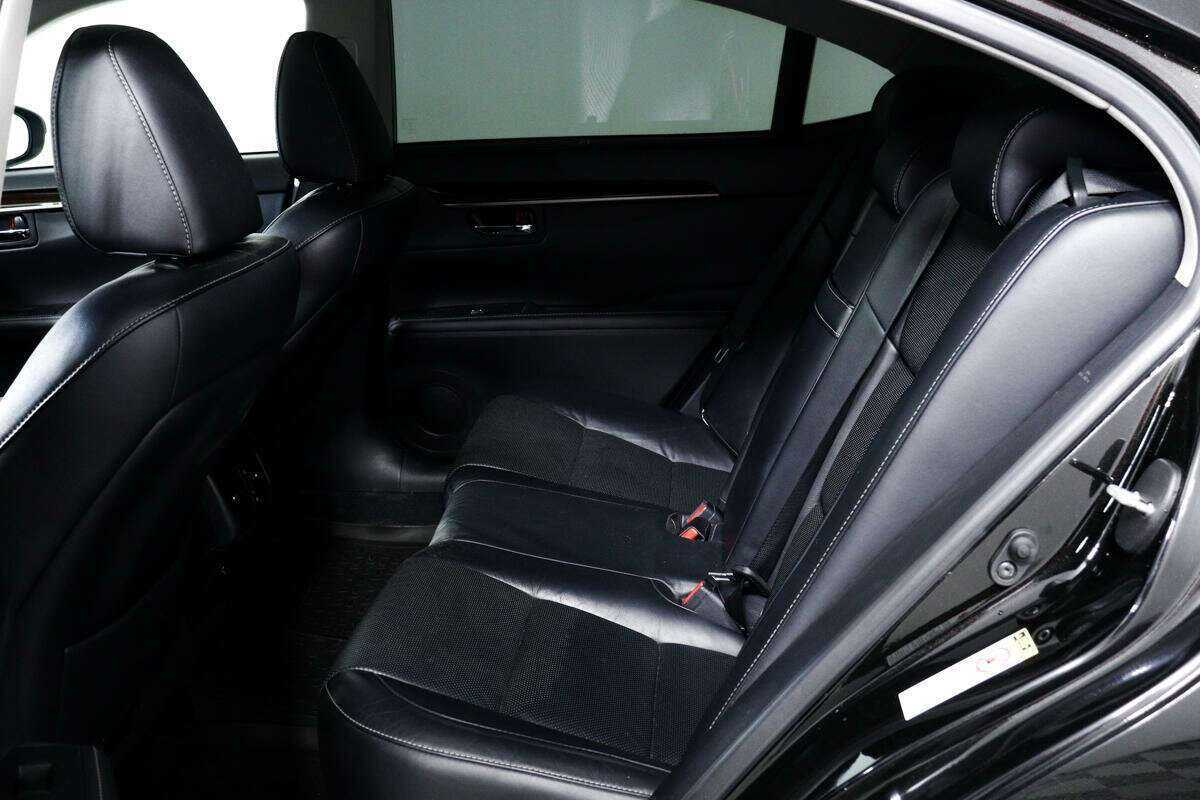 Б/У Лексус ЕС 2013 года. Фото: #11