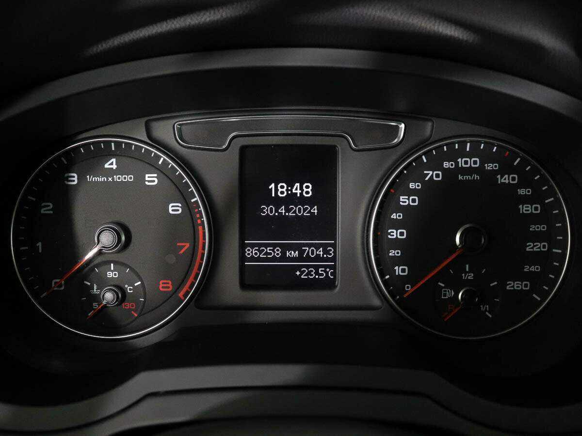 Б/У Ауди К3 2016 года. Фото: #9