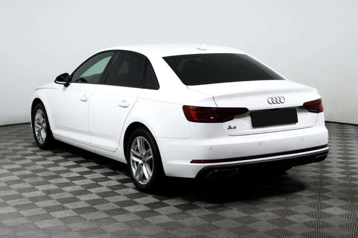 Б/У Ауди А4 2019 года. Фото: #6