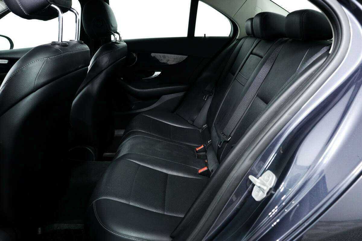 Б/У Мерседес-Бенц Ц-Класс 2015 года. Фото: #11