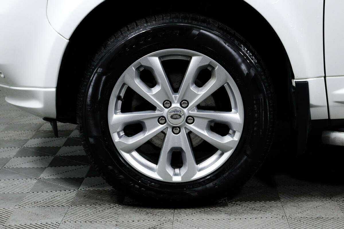 Б/У Лэнд Ровер Фрилендер 2014 года. Фото: #13