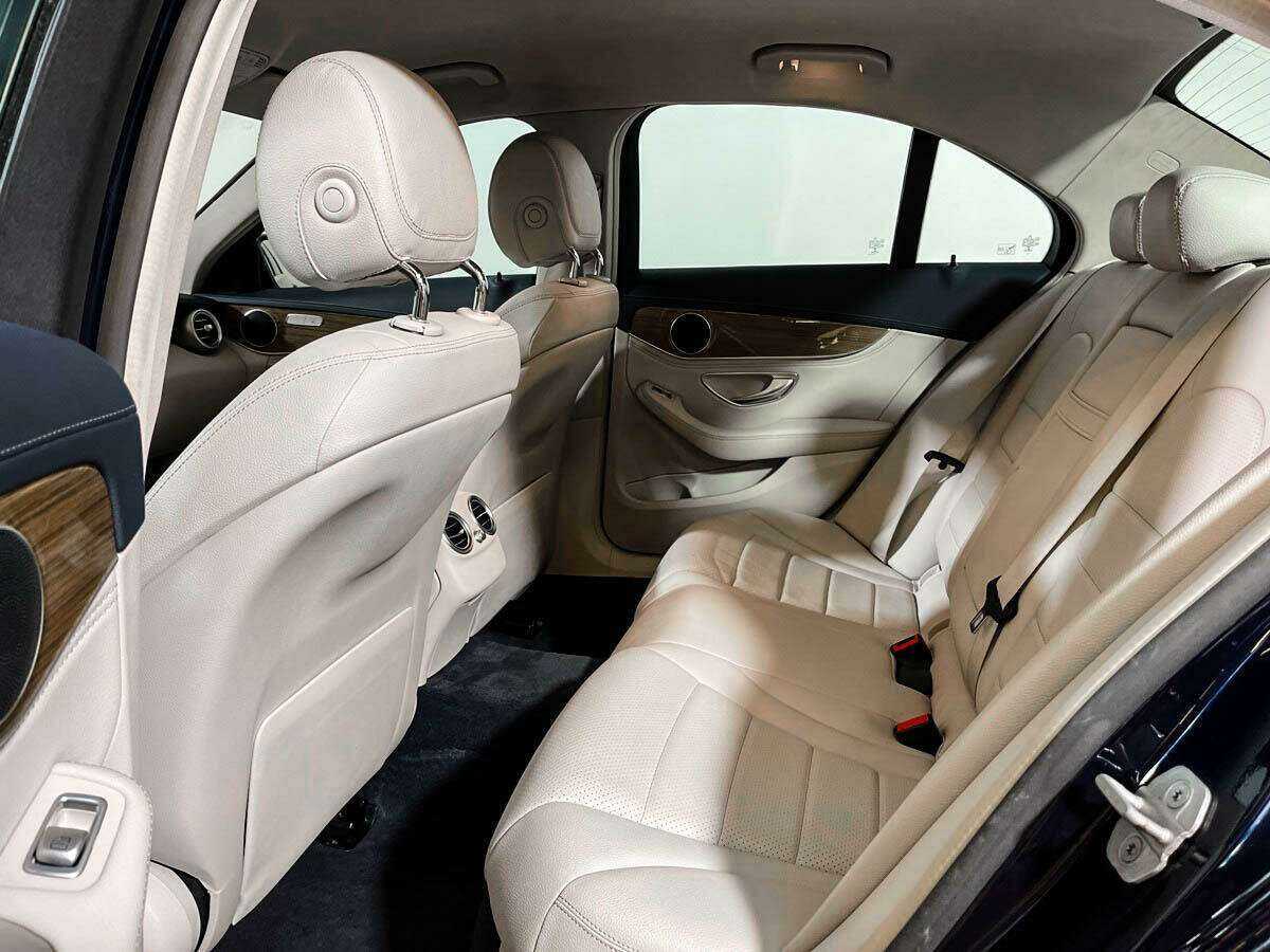 Б/У Мерседес-Бенц Ц-Класс 2014 года. Фото: #9