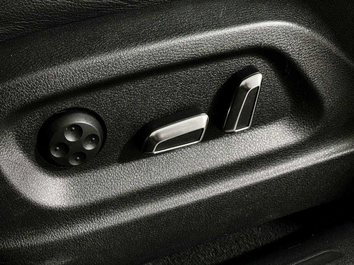 Б/У Ауди К5 2012 года. Фото: #13