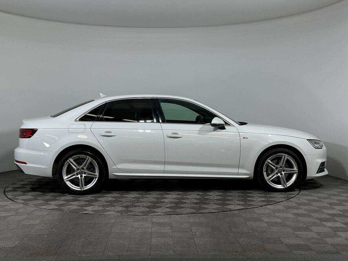 Б/У Ауди А4 2017 года. Фото: #3