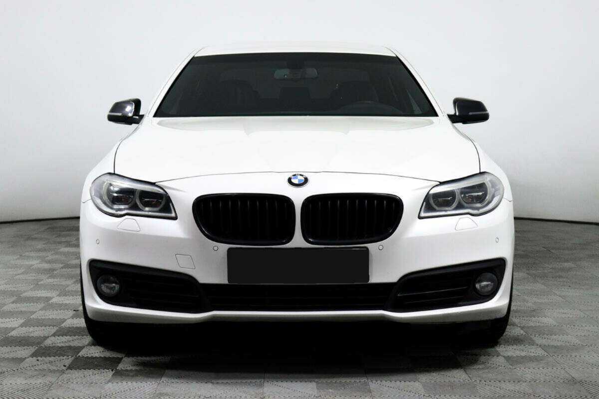 Б/У БМВ 5 серии 2016 года. Фото: #1