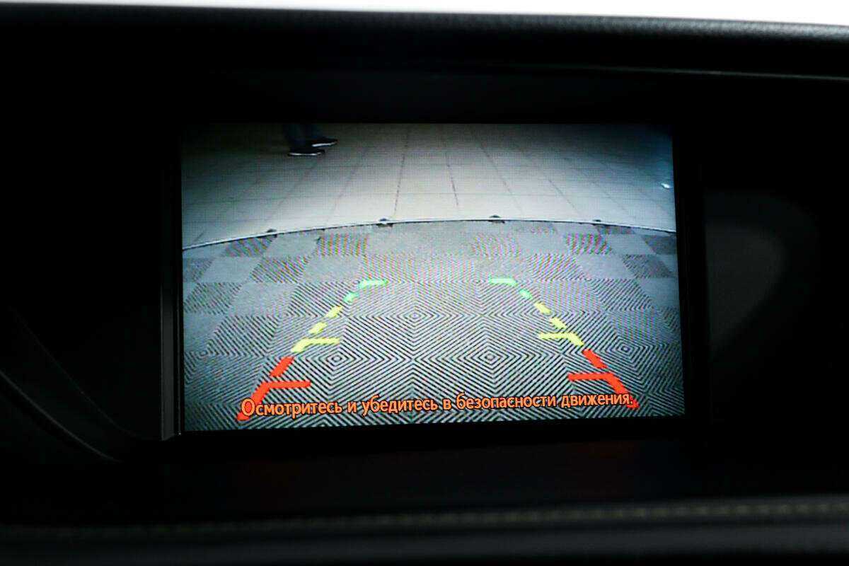 Б/У Лексус ЕС 2016 года. Фото: #13