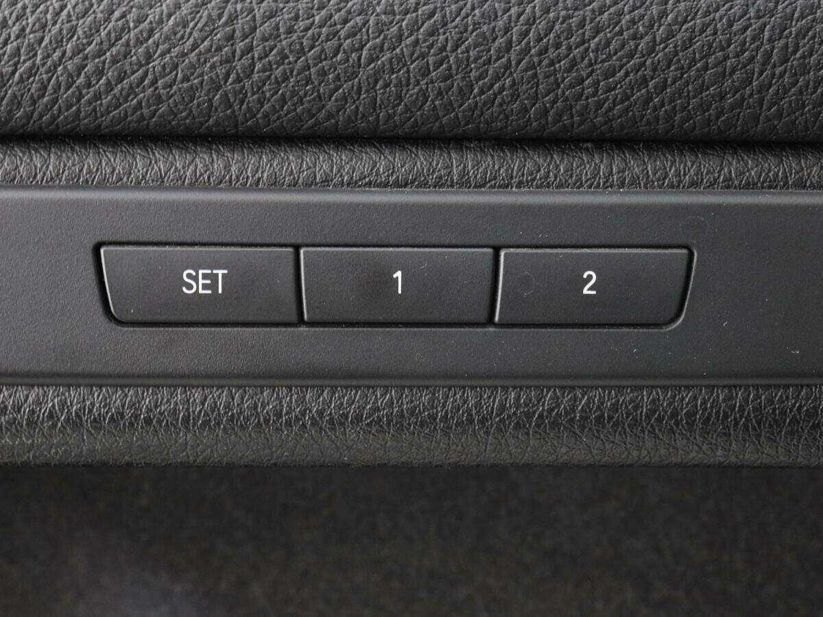 Б/У БМВ 5 серии 2016 года. Фото: #12