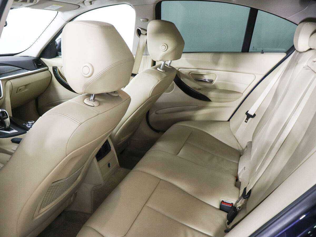 Б/У БМВ 3 серии 2012 года. Фото: #8