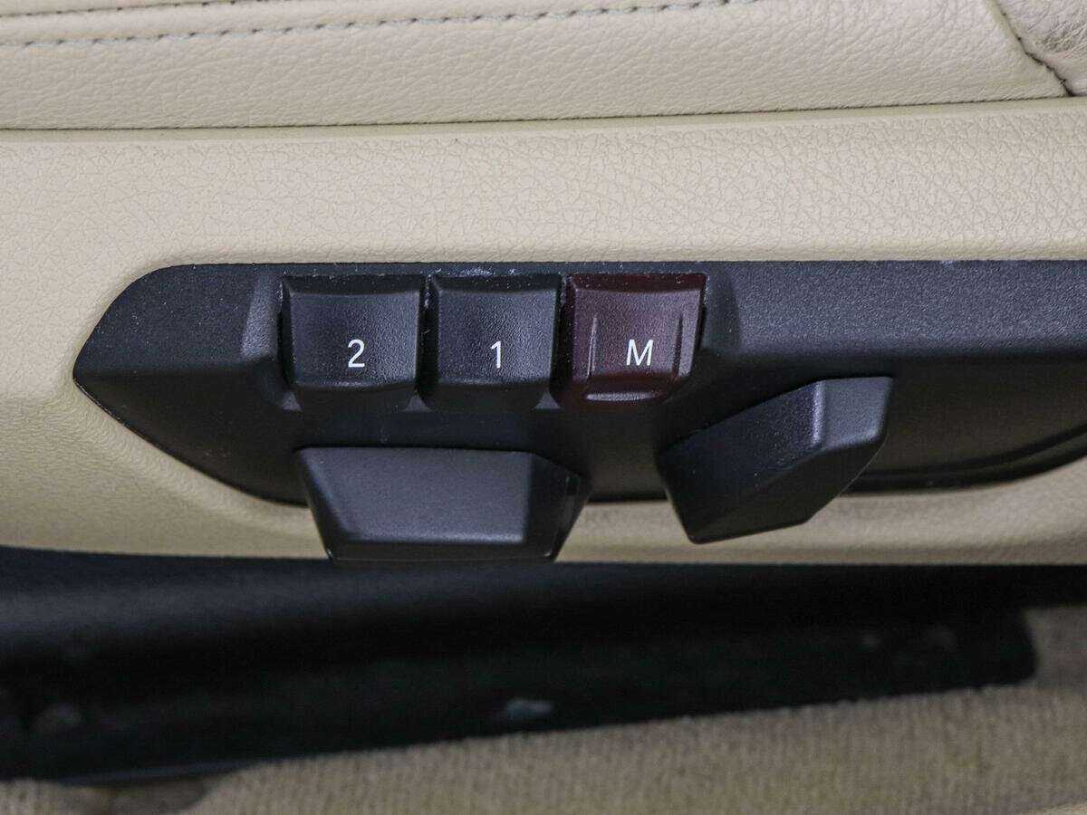 Б/У БМВ 3 серии 2012 года. Фото: #10