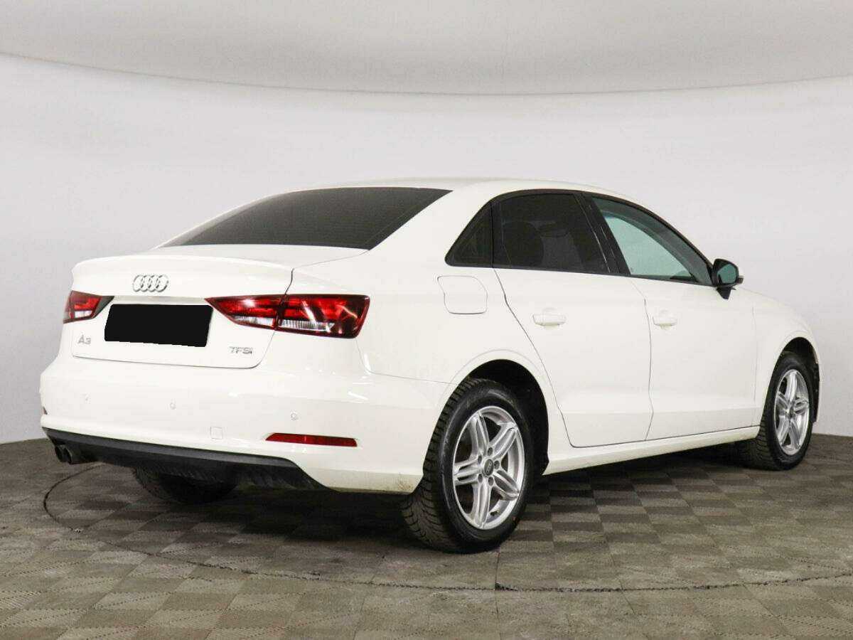 Б/У Ауди А3 2014 года. Фото: #4