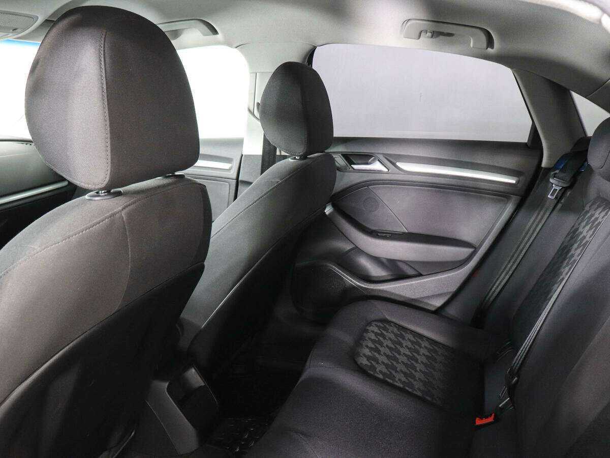 Б/У Ауди А3 2014 года. Фото: #10