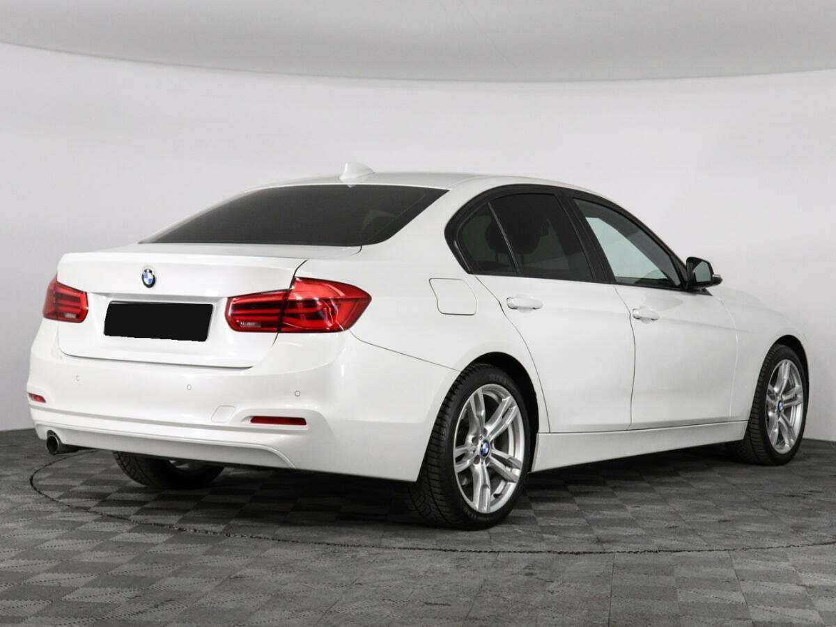 Б/У БМВ 3 серии 2016 года. Фото: #1